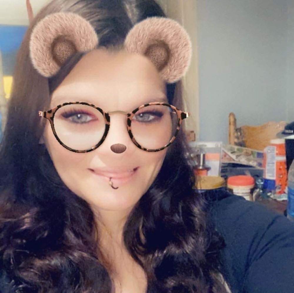 Meet your Posher, Renee